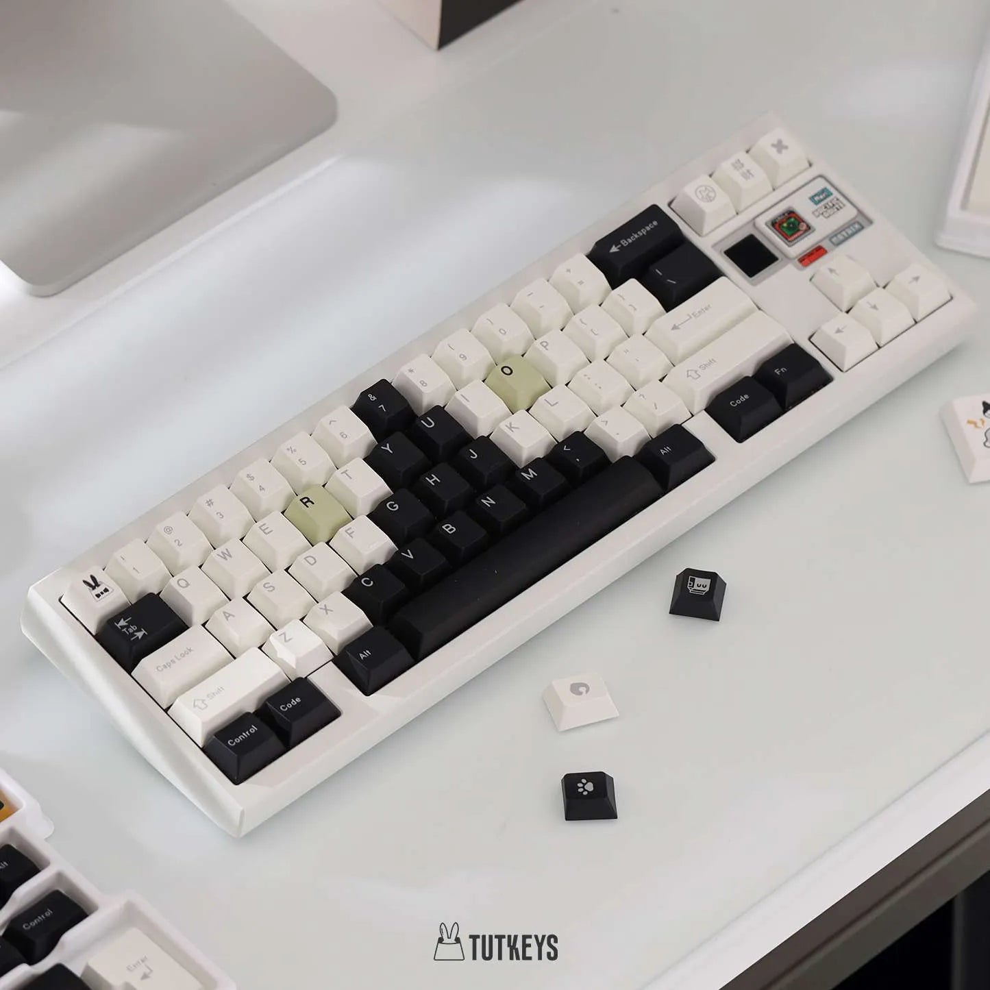 TUTKeys C.C.C.C. Keycaps – qwertyqop