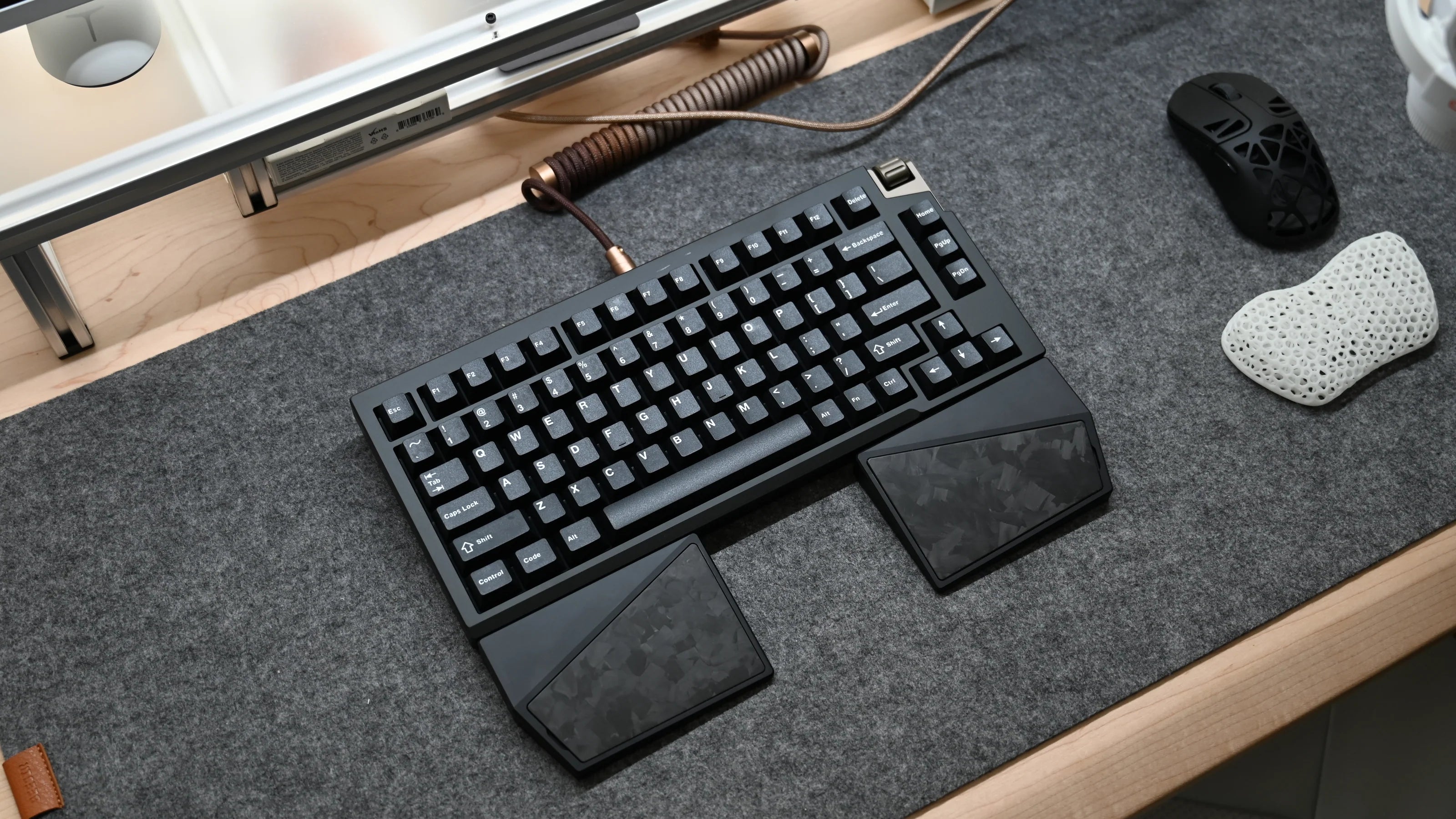 [Group Buy] LUMINKEY Split Palm Rest