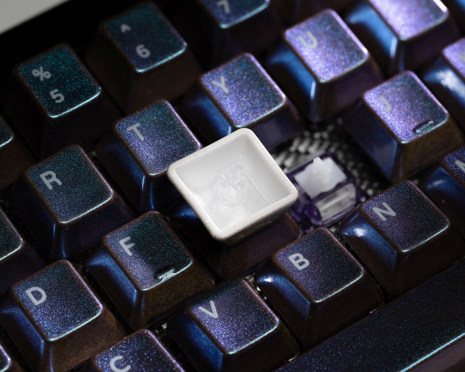 XVX Multichrome Glitter Ceramic Cherry Profile 120-Key Full Keycap Set