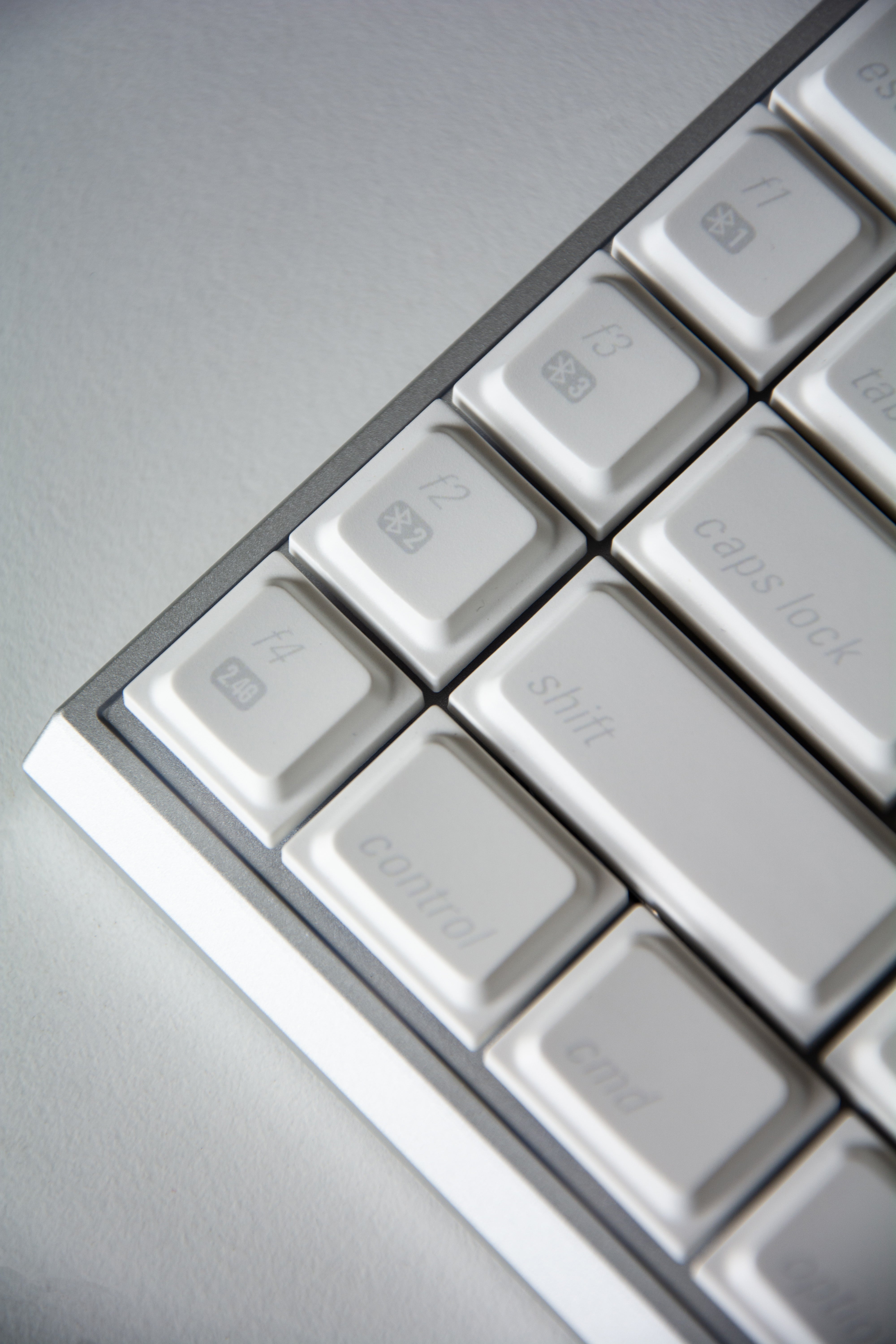 [Group Buy] Jiffy75 Wireless Split Low-Profile Prebuilt Keyboard