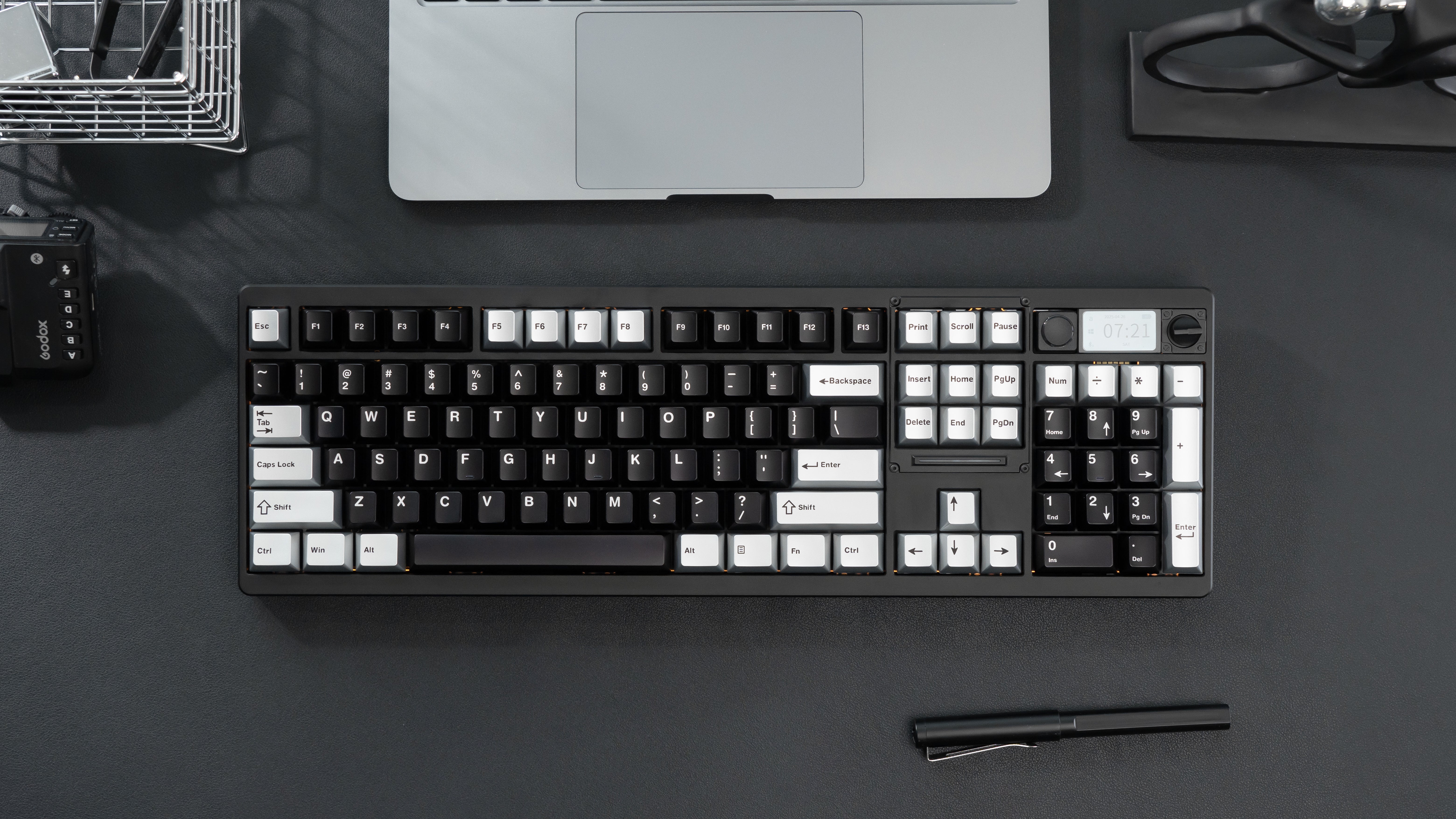 Qwertyqop: シンガポールで最高のカスタムメカニカルキーボードを