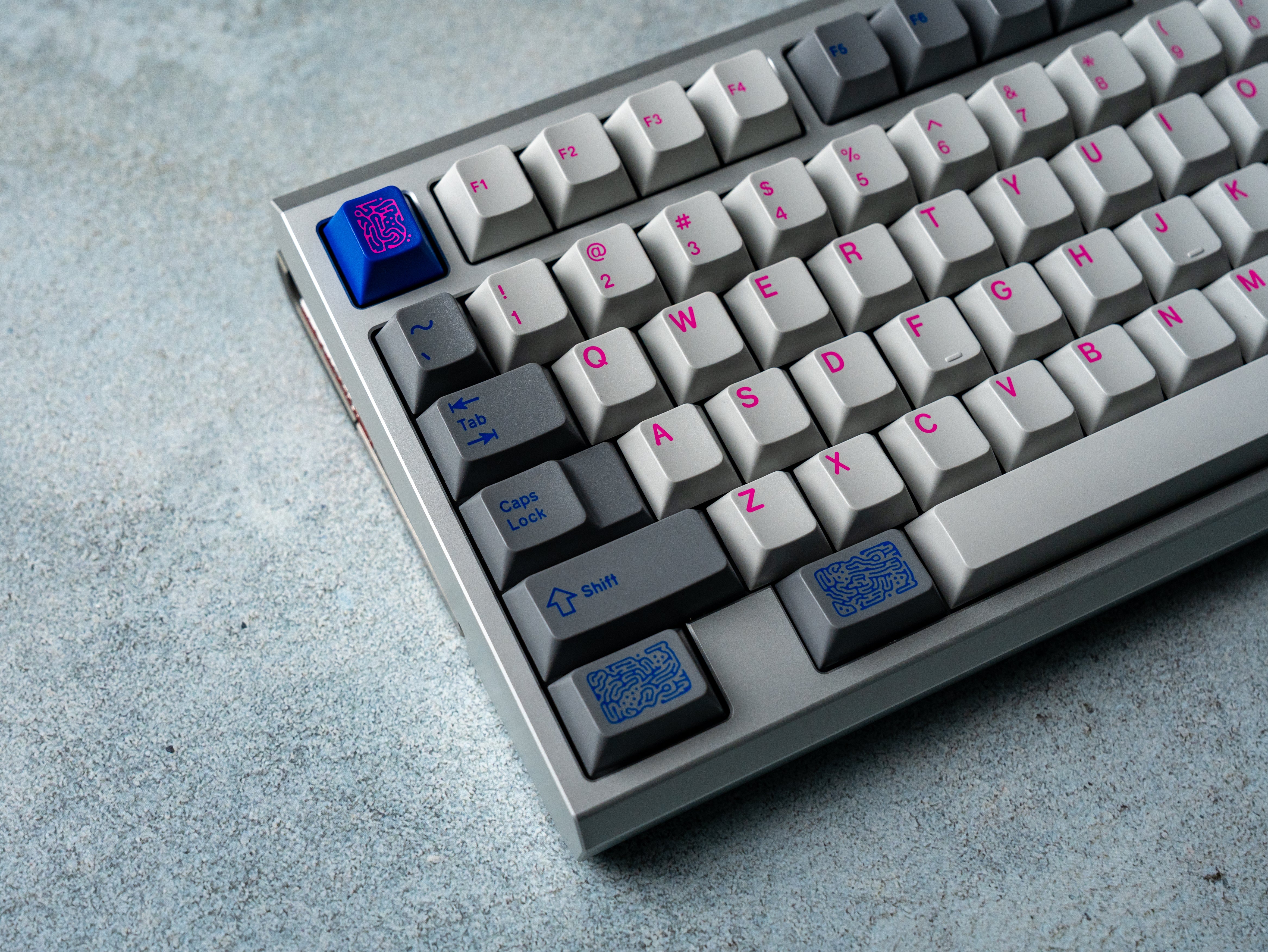 SWG Ferrofluid Keycaps