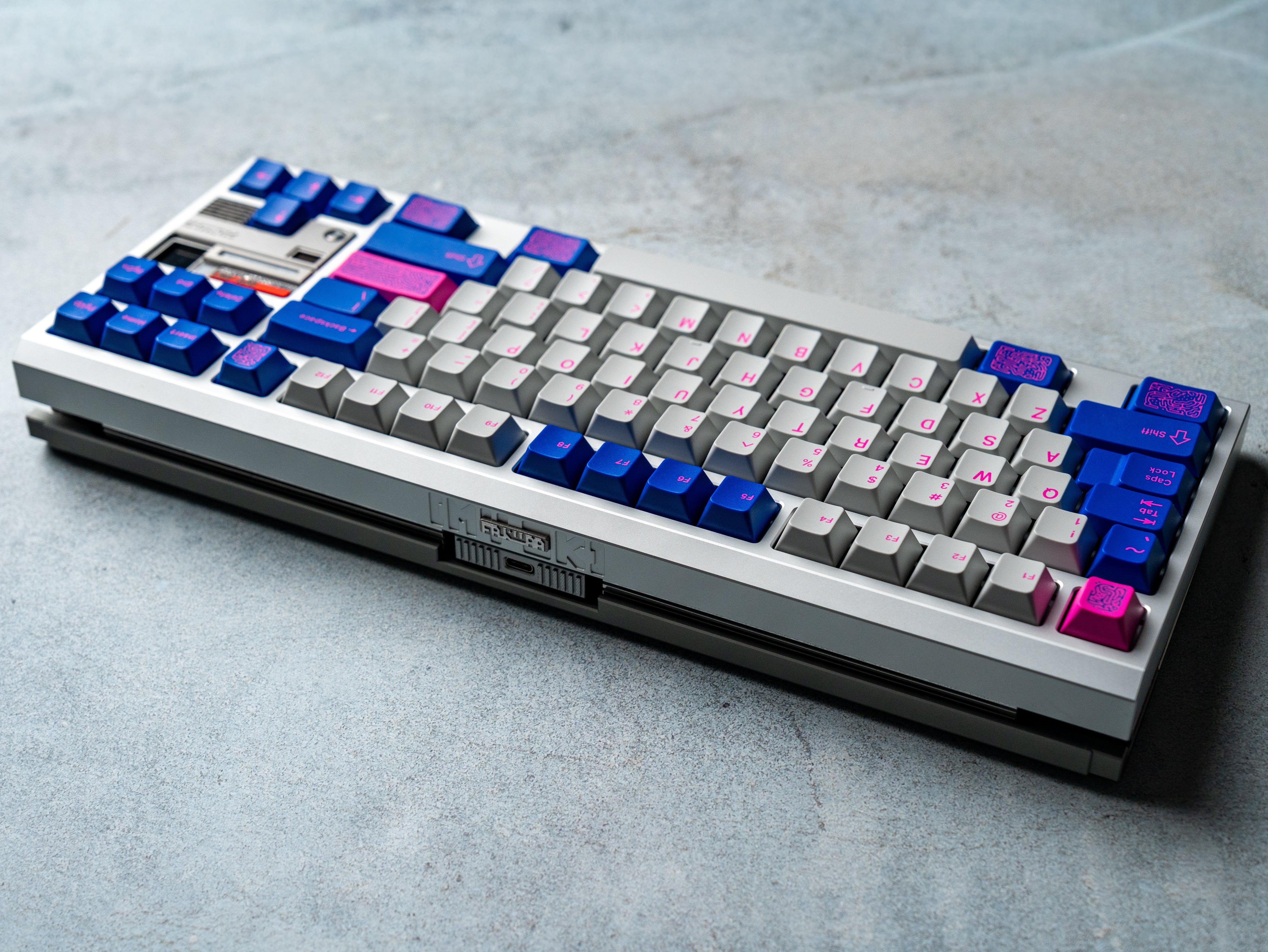 SWG Ferrofluid Keycaps