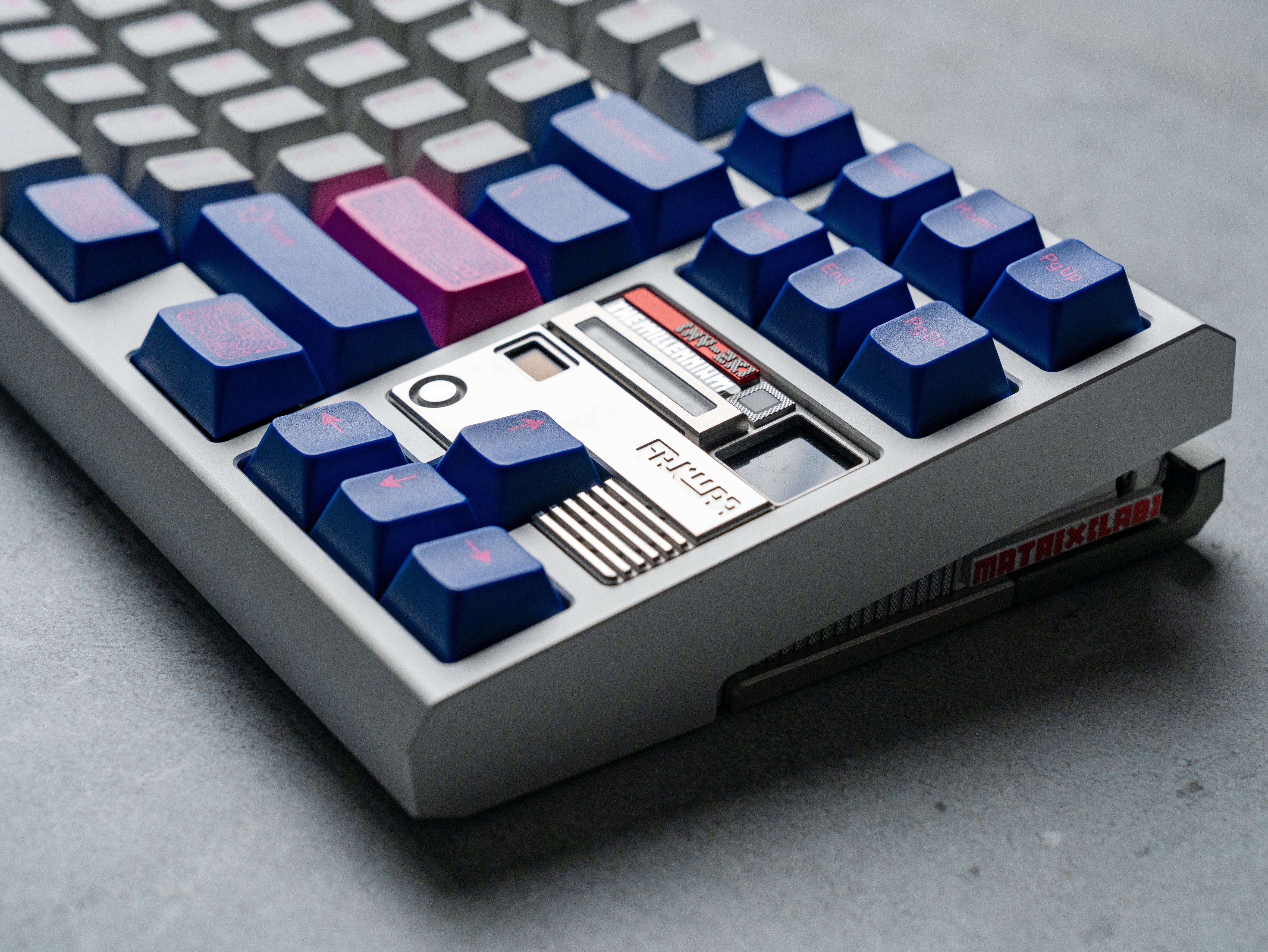 SWG Ferrofluid Keycaps