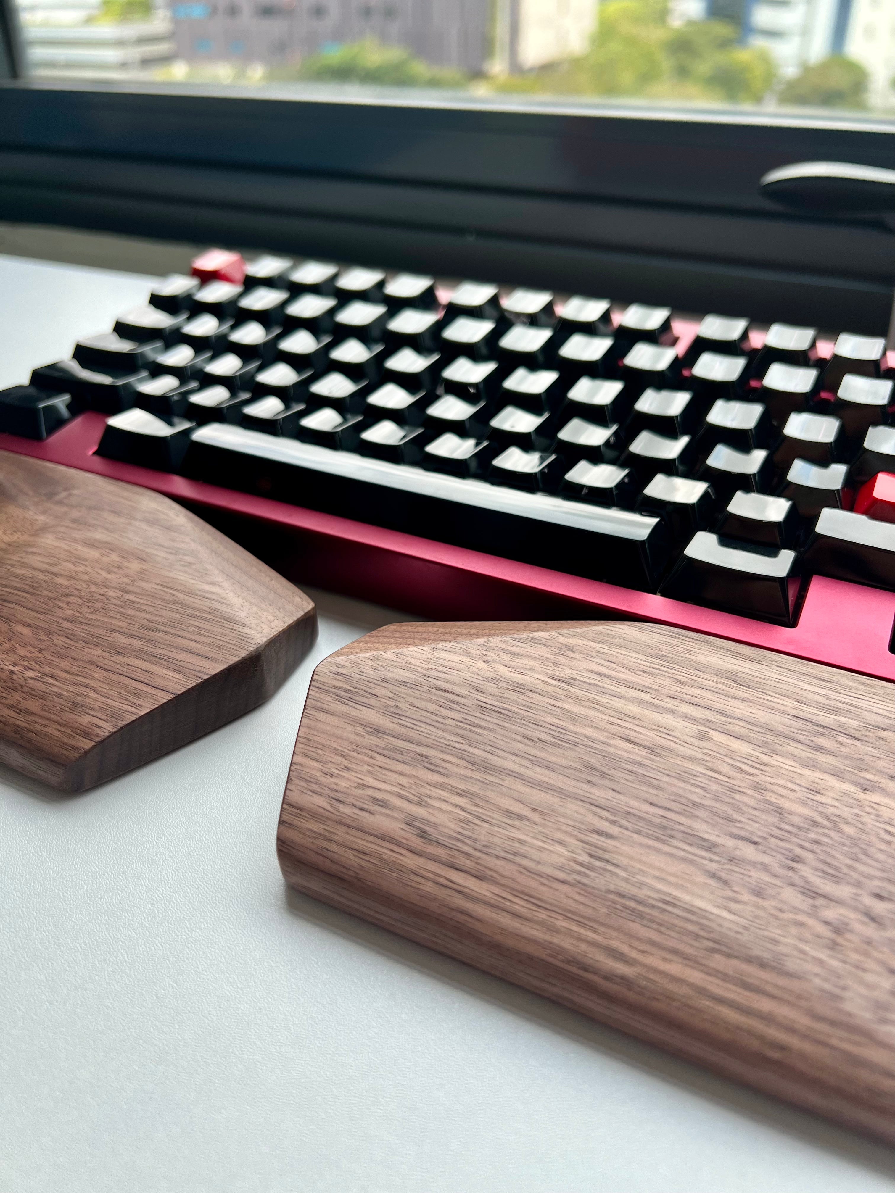 QQ Wrist Rest