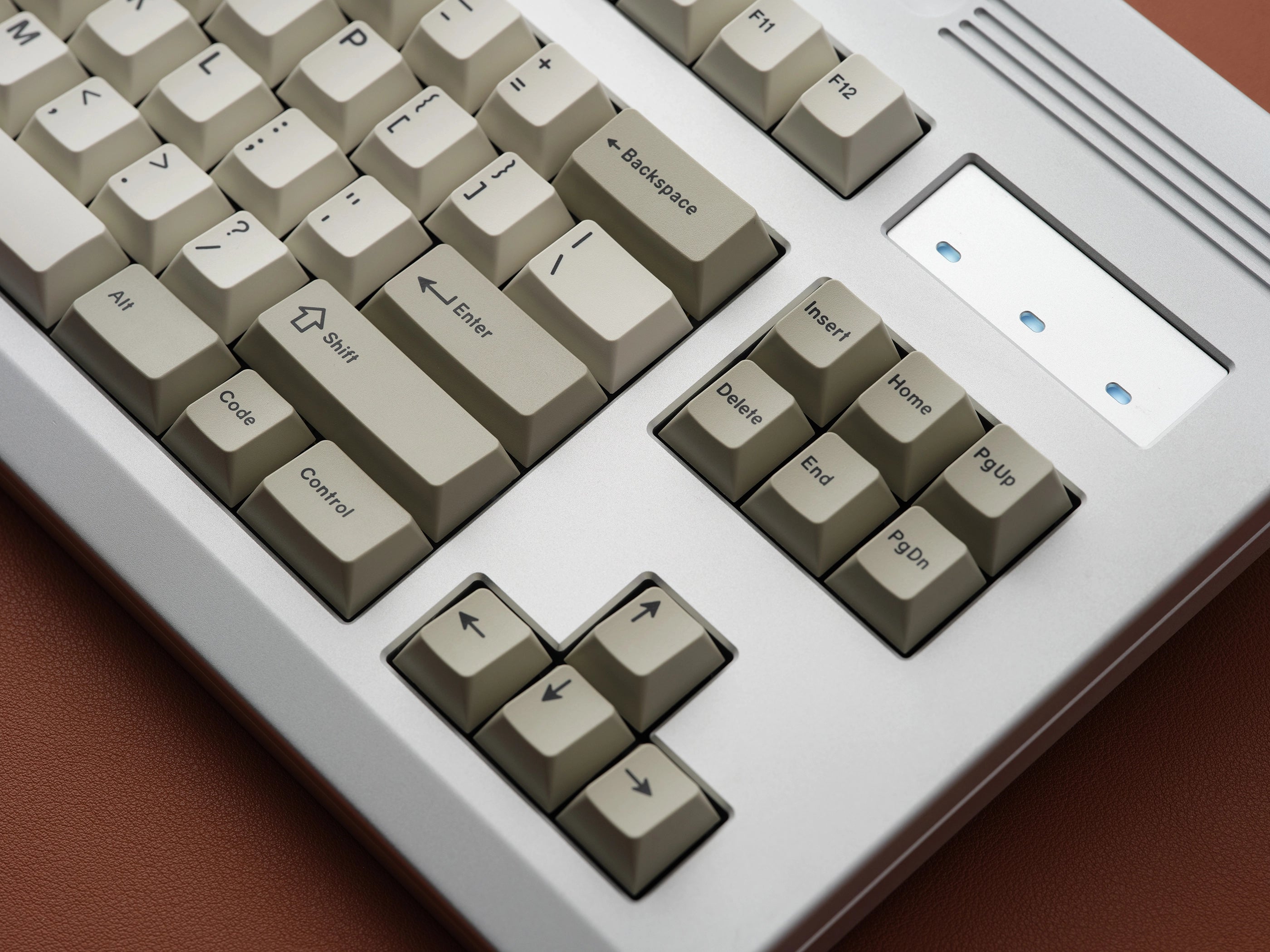 GMK Classic Beige CYL Keycaps