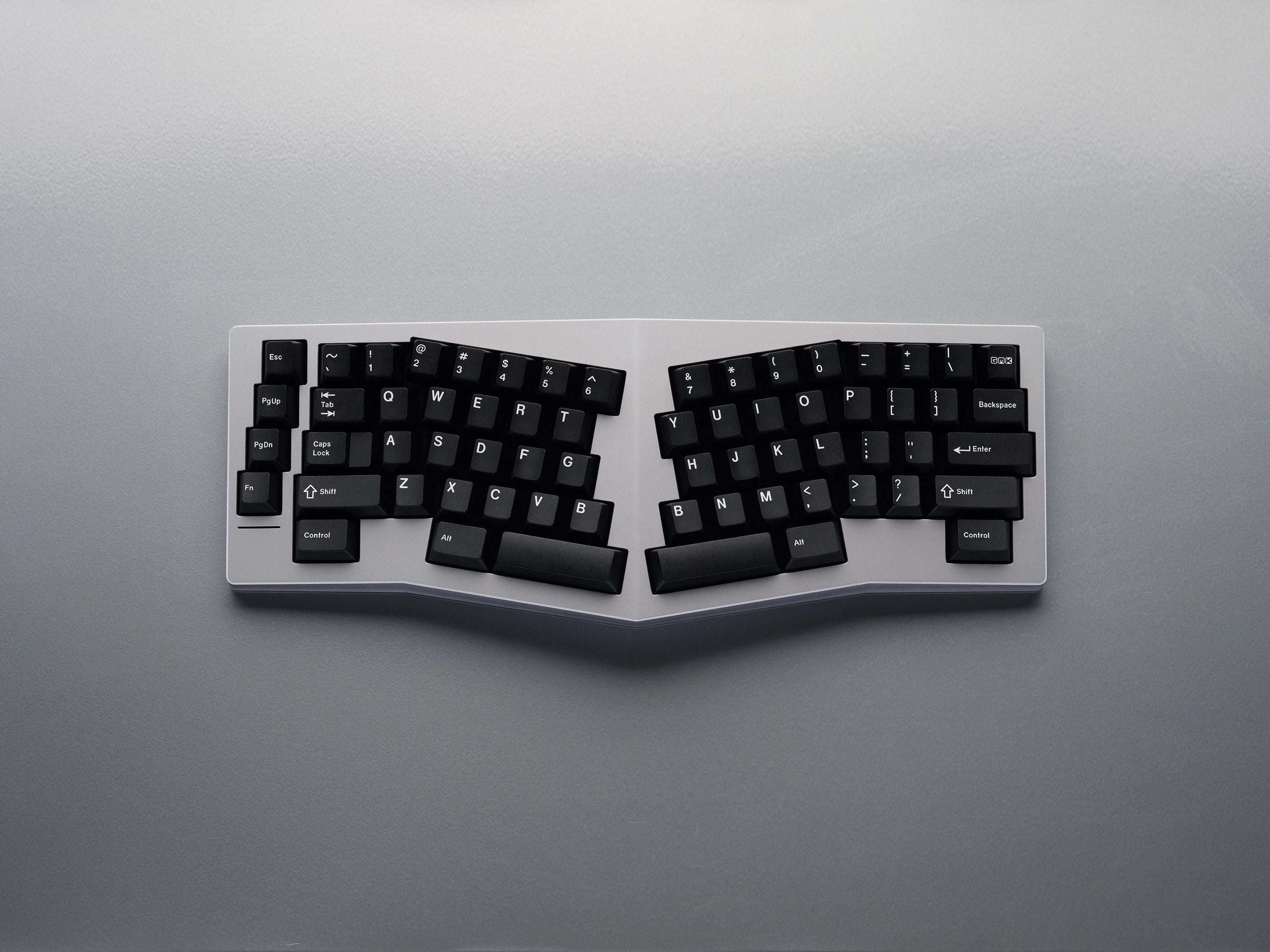 GMK WoB CYL Keycaps
