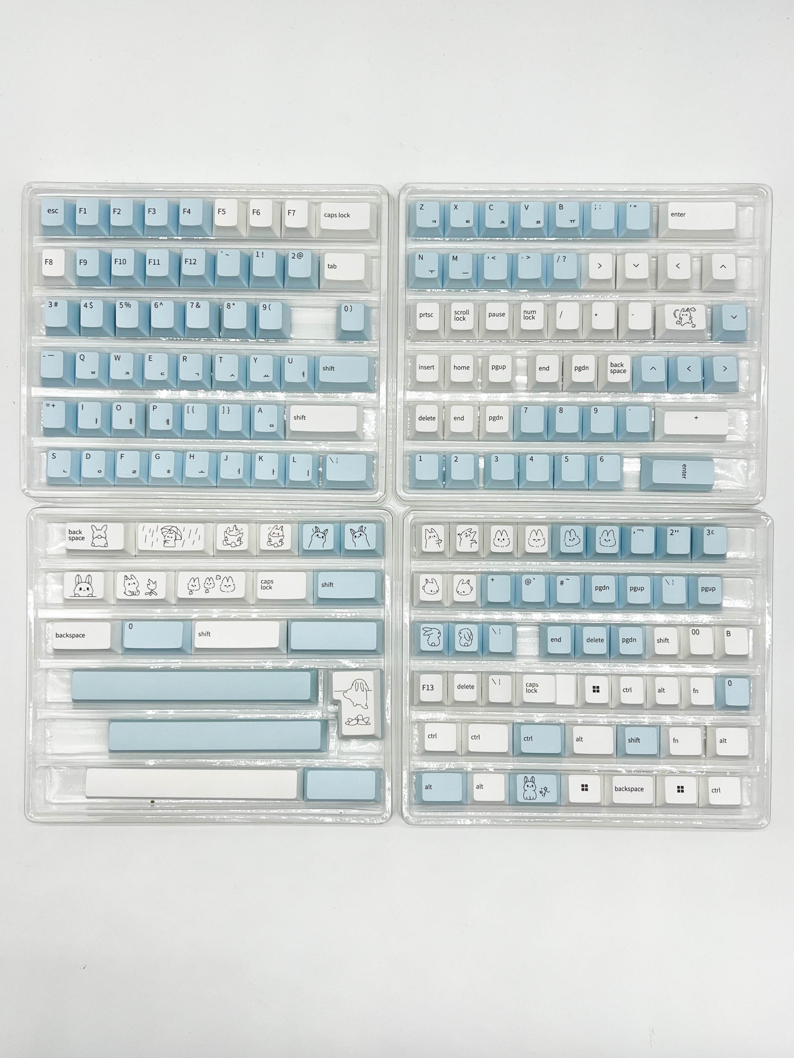 QTUO Blue Bunny Keycaps