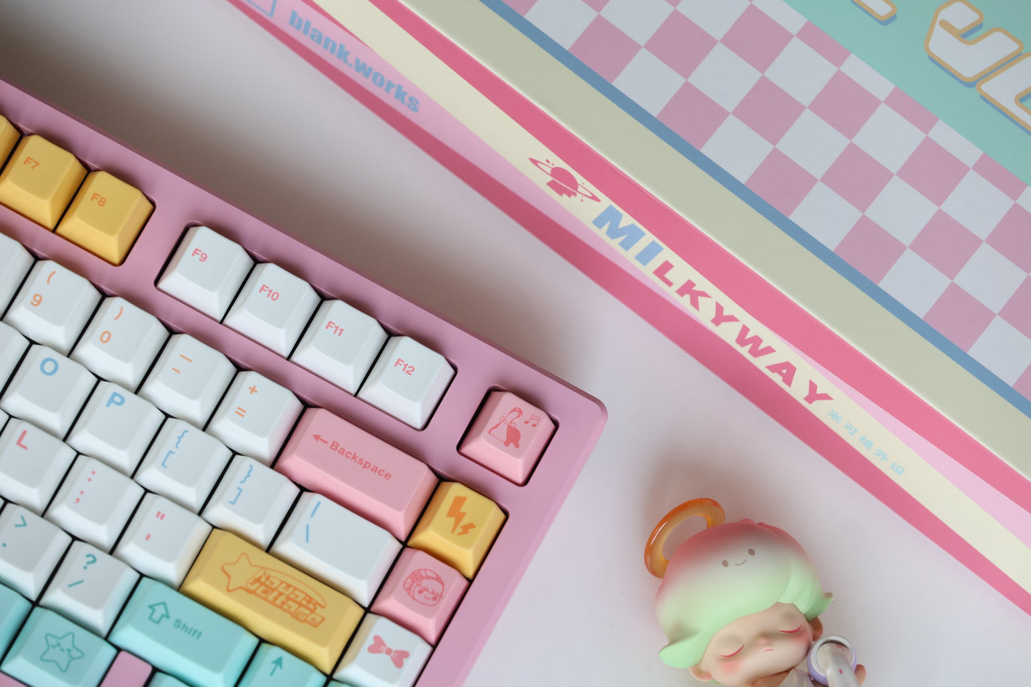 MW Kawaii Voltage