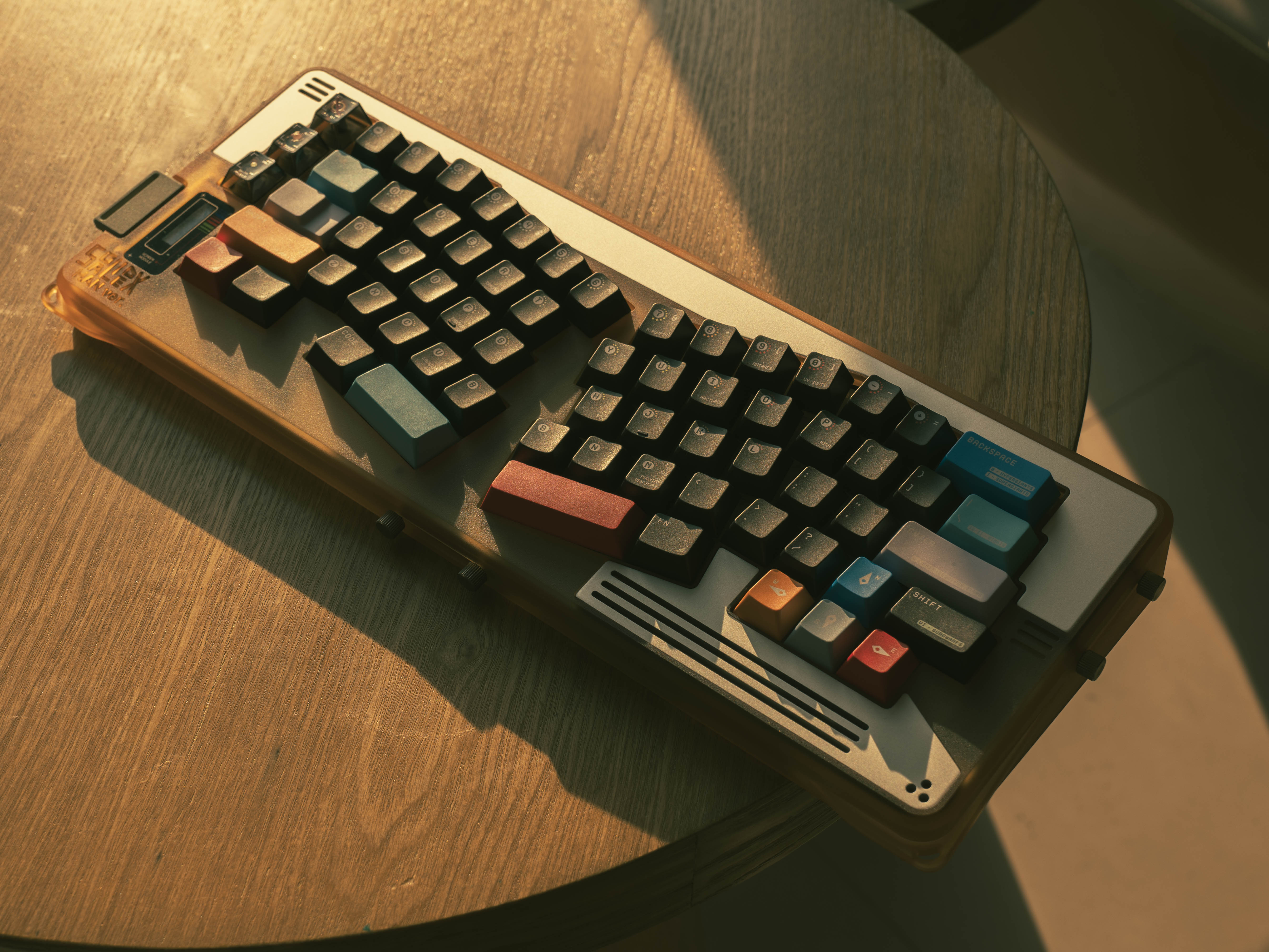 [Instock] Outva Solid Alex Keyboard