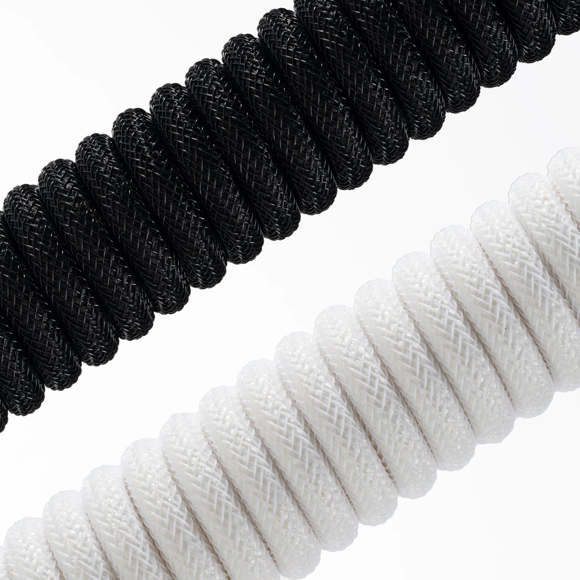 XVX Pro V2 Push-Pull Aviator Coiled USB-C Cable