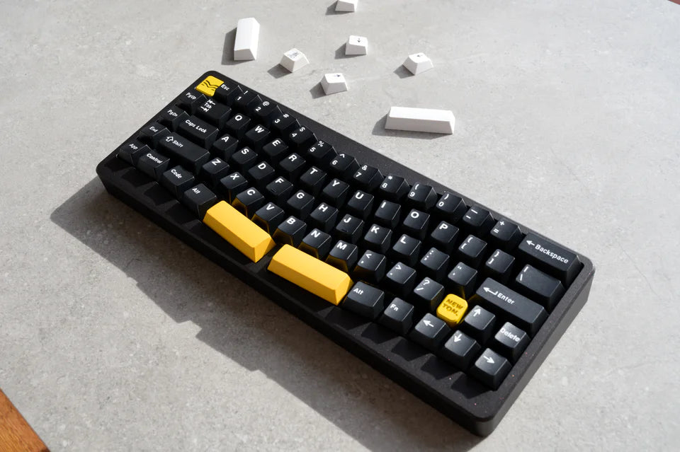 [Instock] EGG Works x Newton Gravity Ergonomic Keyboard Kit – qwertyqop
