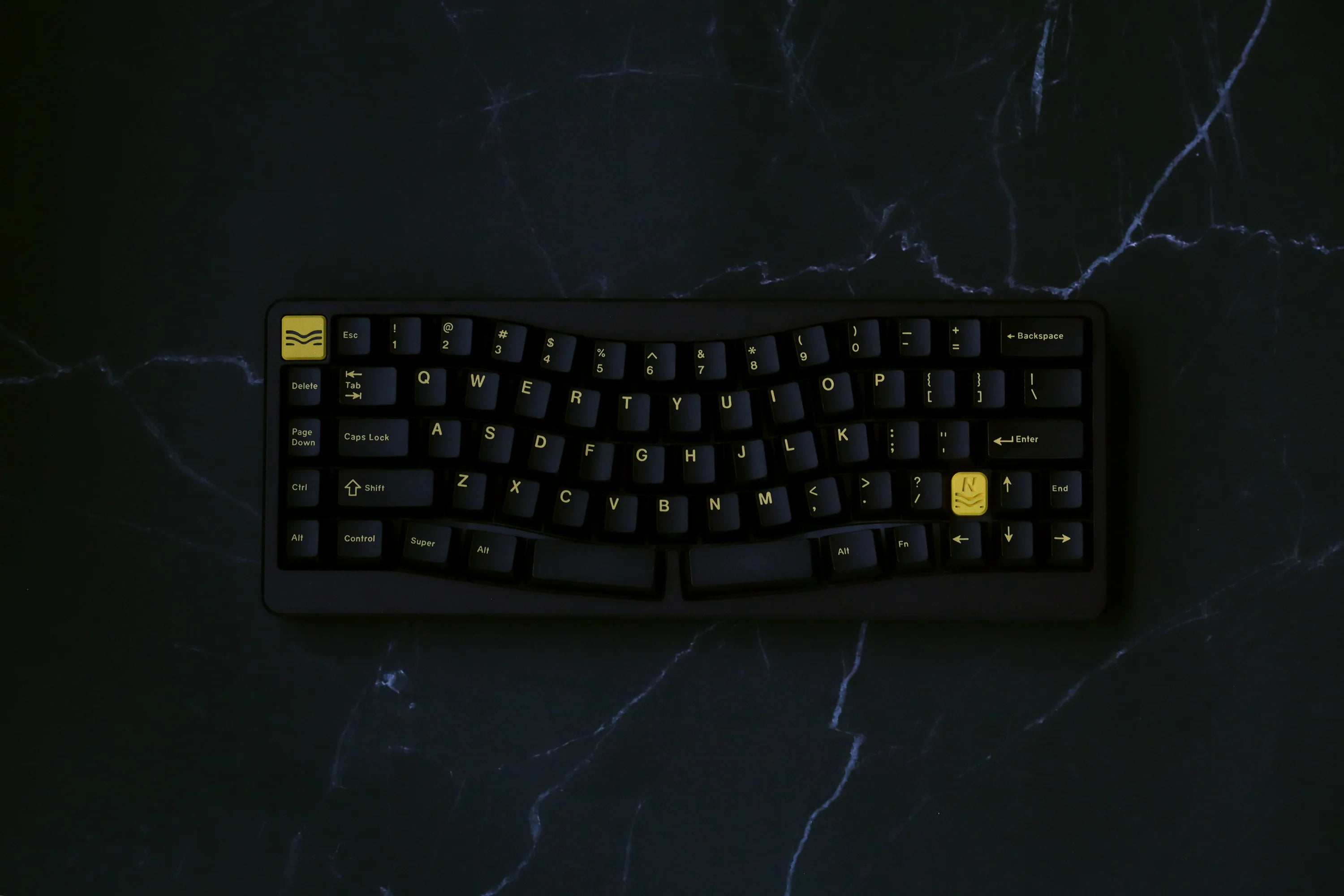 [Instock] EGG Works x Newton Gravity Ergonomic Keyboard Kit – qwertyqop