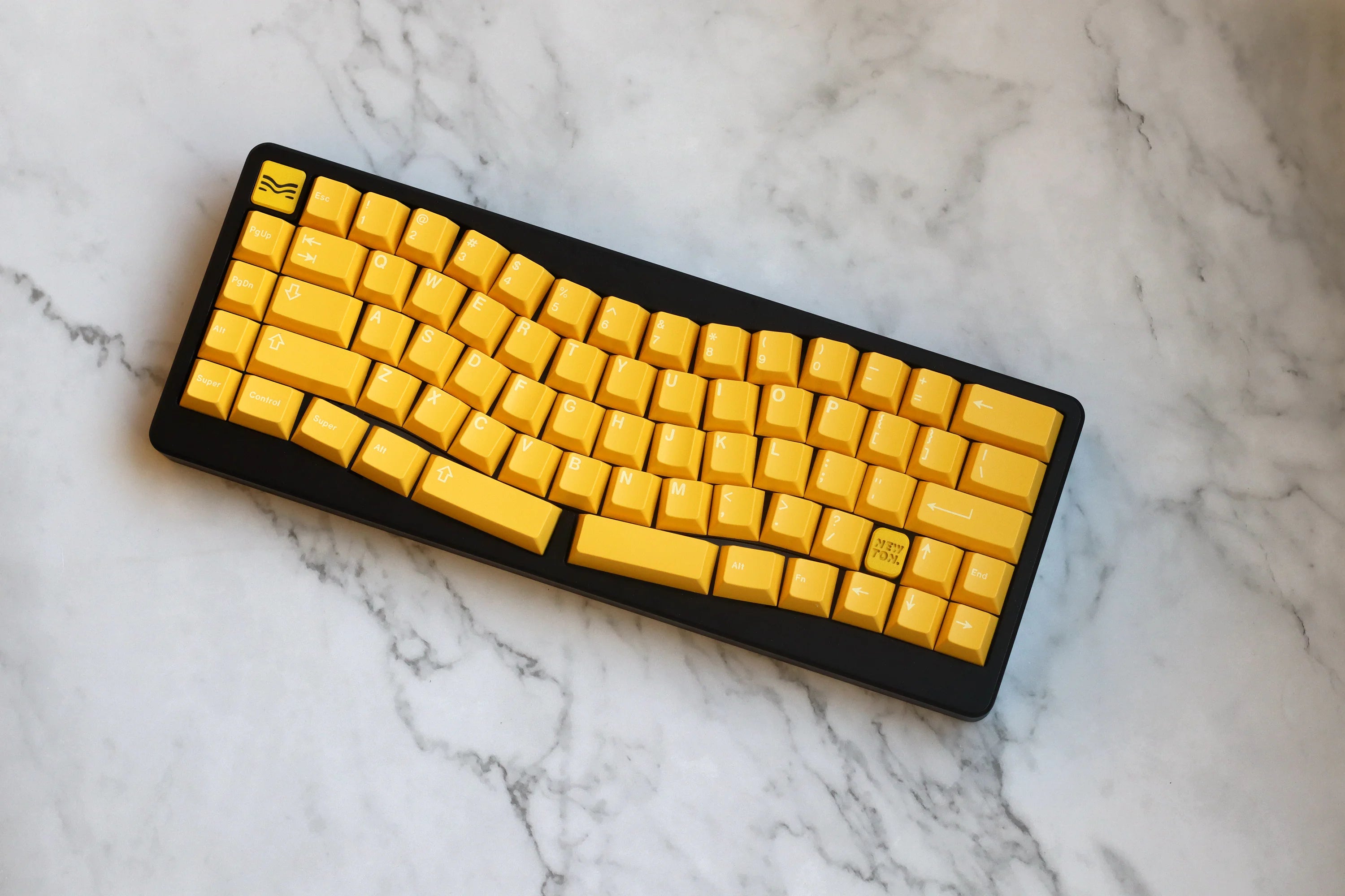[Instock] EGG Works x Newton Gravity Ergonomic Keyboard Kit – qwertyqop