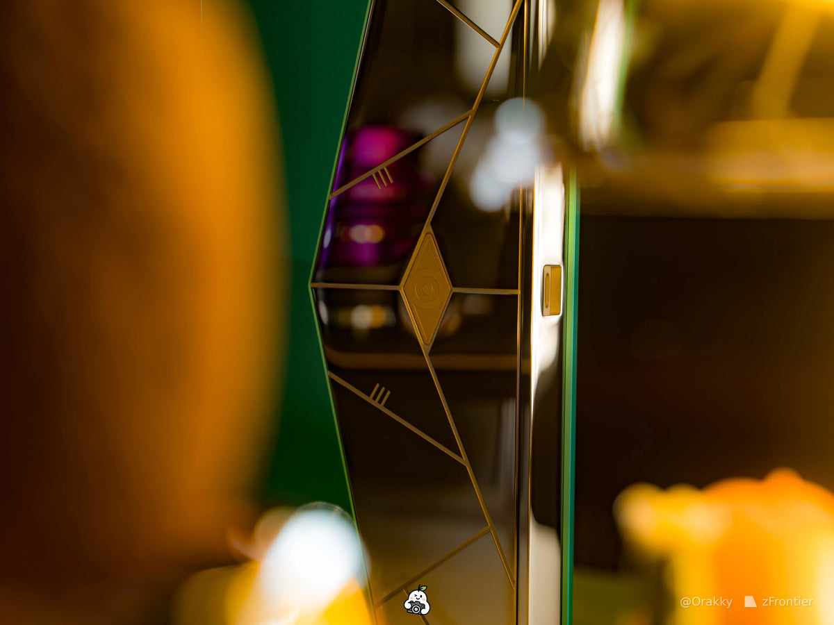 Teal — photo 2