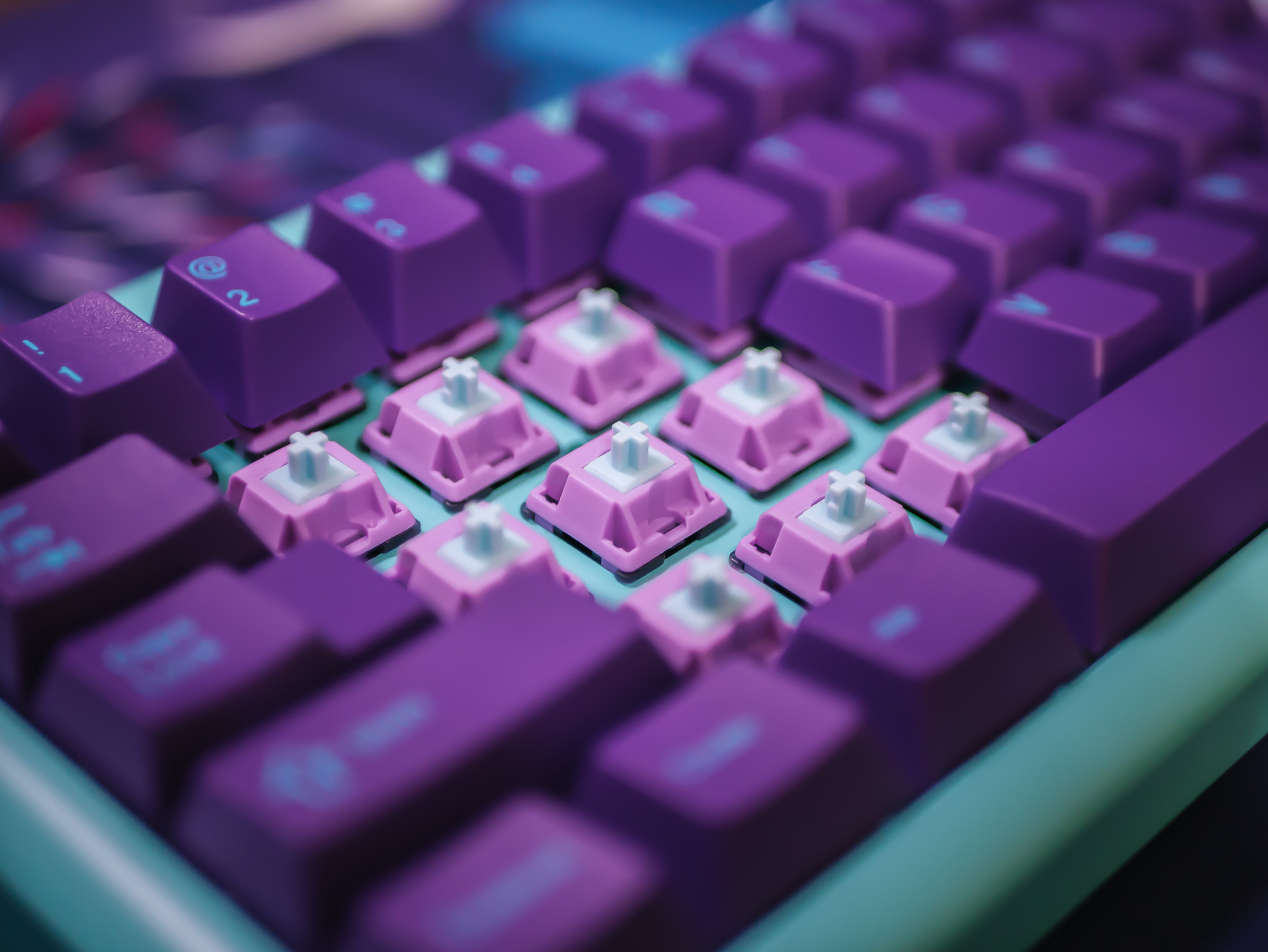 Gateron Blue Bubblegum Switch